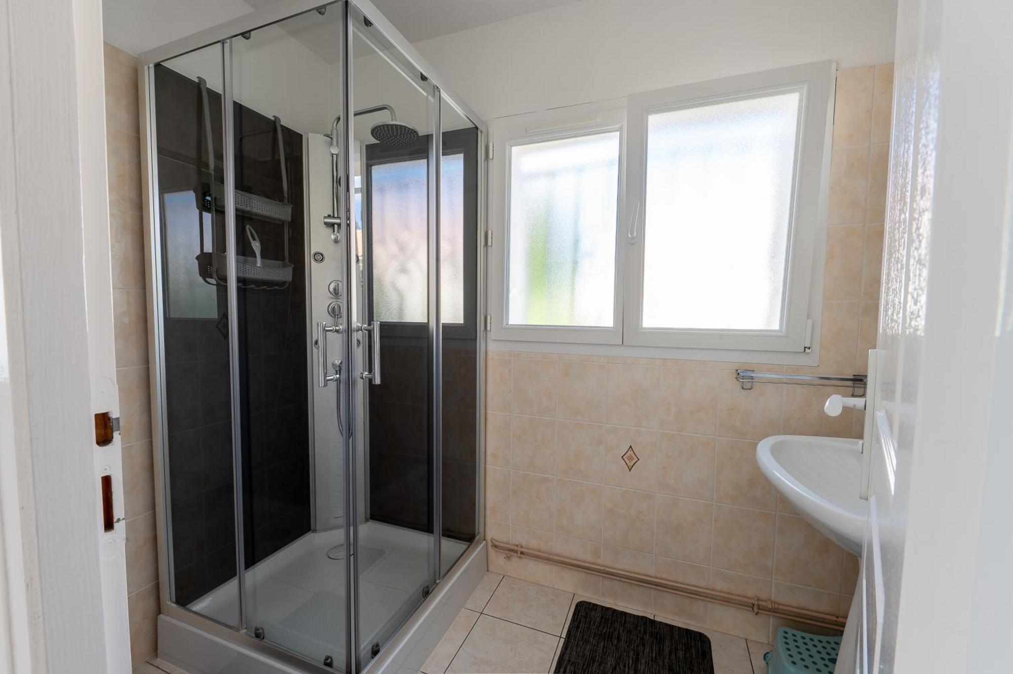 Appartement Indépendant 80M² Dans Villa Saint-Georges-de-Didonne Esterno foto