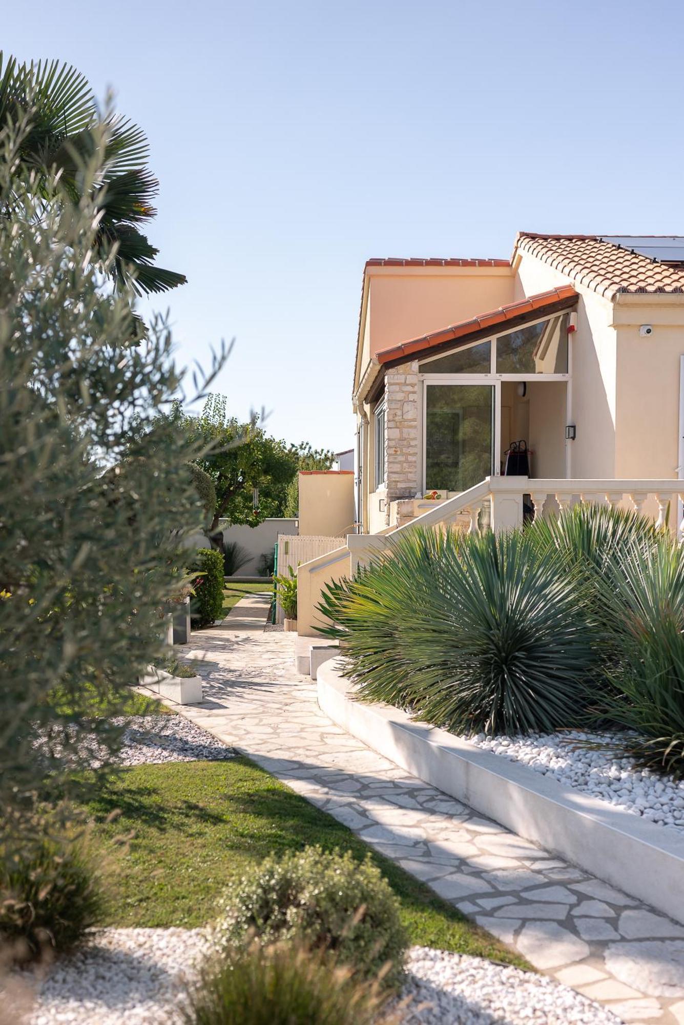 Appartement Indépendant 80M² Dans Villa Saint-Georges-de-Didonne Esterno foto
